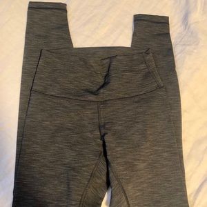 Lululemon Wunder Under leggings